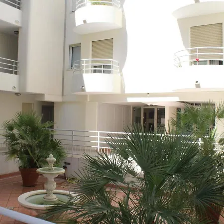 Apartment 3 Pieces Avec Piscine, Proche Et Commerces - Villeneuve-loubet, Ideal Pour 4 Personnes - Fr-1-252a-40 Villeneuve-Loubet